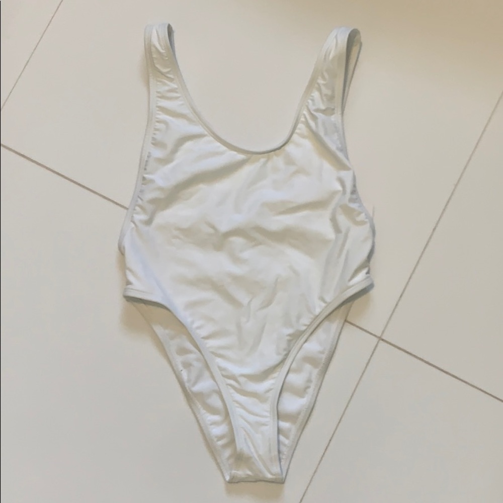 One piece swimsuit